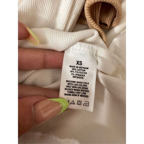 THE OG TEE COLLECTION shrunken white top size XS - Picture 6 of 7